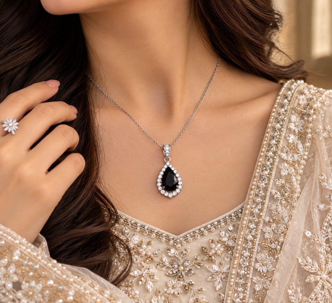 Noir Teardrop Pendant Necklace